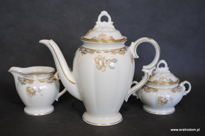 Porcelana Giesche kość słoniowa