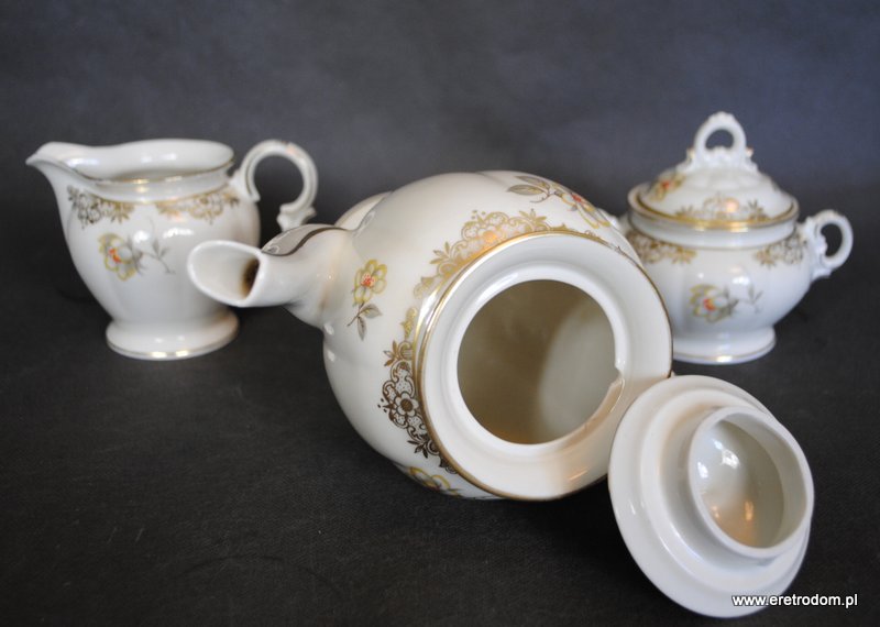 Porcelana Giesche kość słoniowa