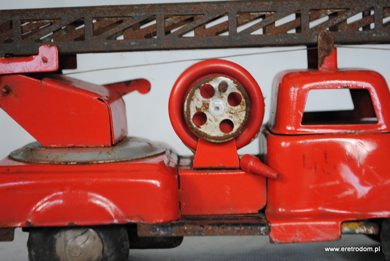 Zabawka metalowy wóz strażacki auto