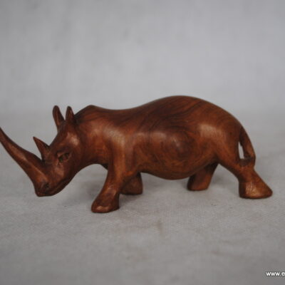 Retrodom starocie Rybnik antyki figurka z drewna nosorożec
