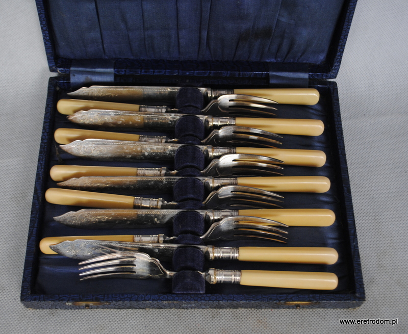 Zestaw sztućców nóż widelec 6+6