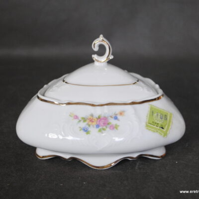 Bogucice bomboniera bombonierka złoto i kwiaty