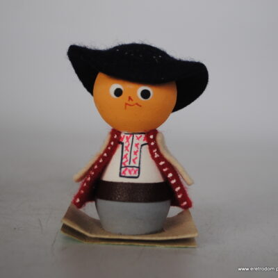 Cepelia lalka regionalna laleczka ludowa prl