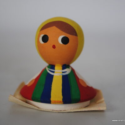 Cepelia lalka regionalna laleczka ludowa prl