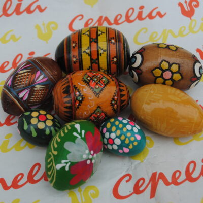 Drewniane jajka PRL.