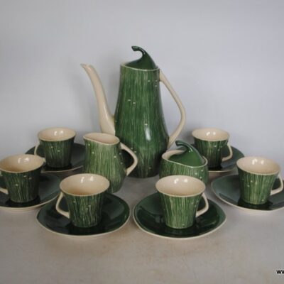 Chodzież Iza J. Wrzesień zielony drapaniec New Look